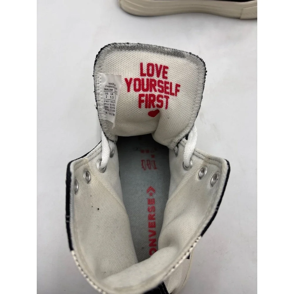 Converse Love Fearlessly Yourself First Black White Red‎ Heart, Kids Unisex Sz 2